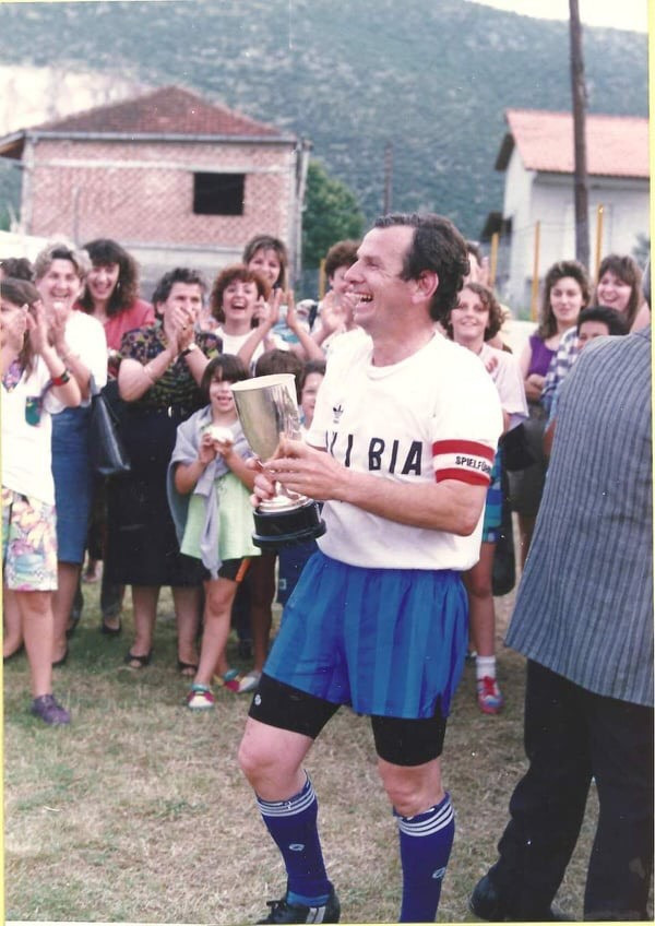 ποδοσφαιριστης 